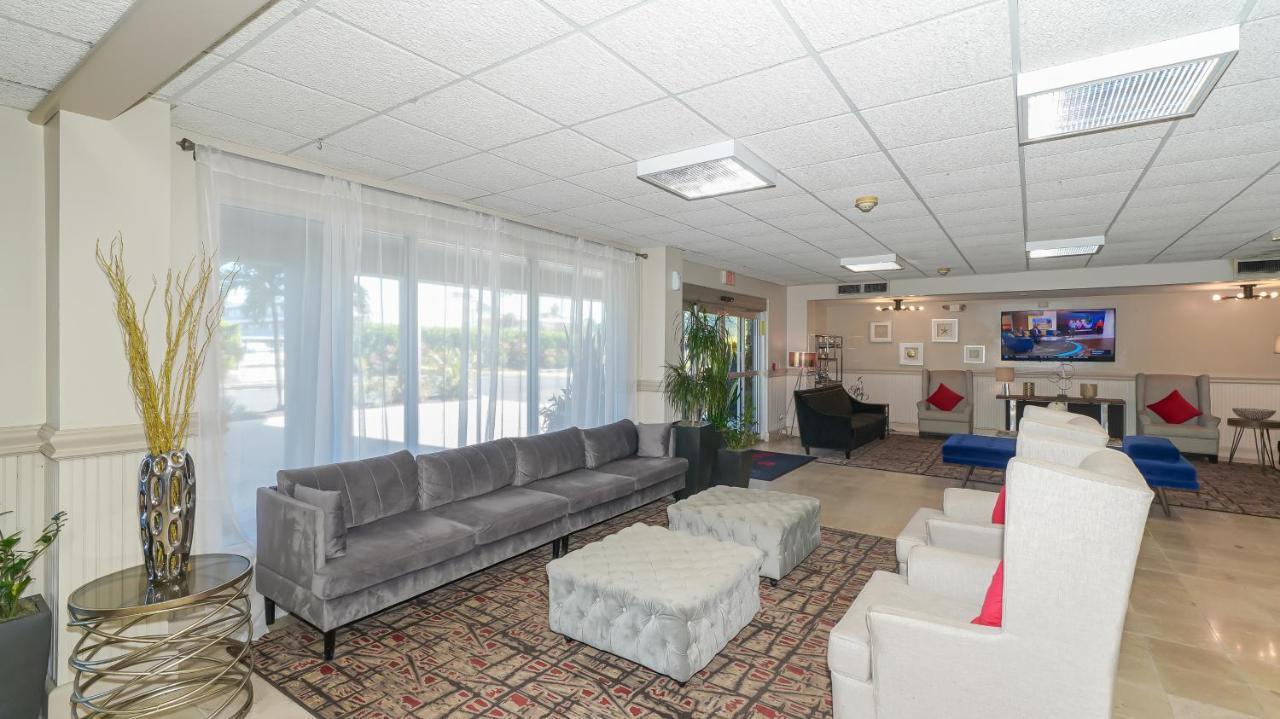 Sarasota Cay Club #612 - Heated Pool, Bunk Beds, Huge Tv, Tiki Bar, More! South Bradenton Екстериор снимка