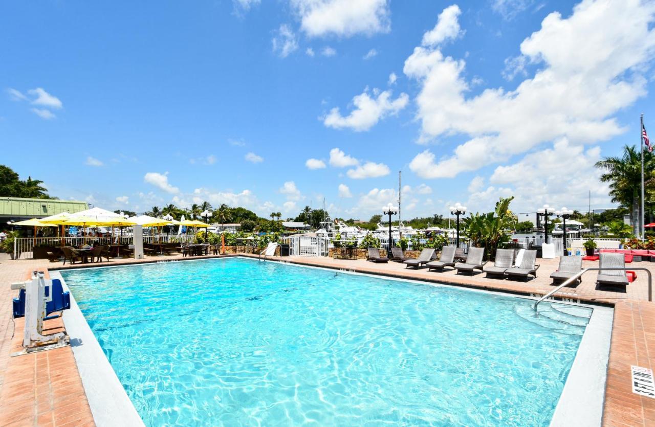 Sarasota Cay Club #612 - Heated Pool, Bunk Beds, Huge Tv, Tiki Bar, More! South Bradenton Екстериор снимка