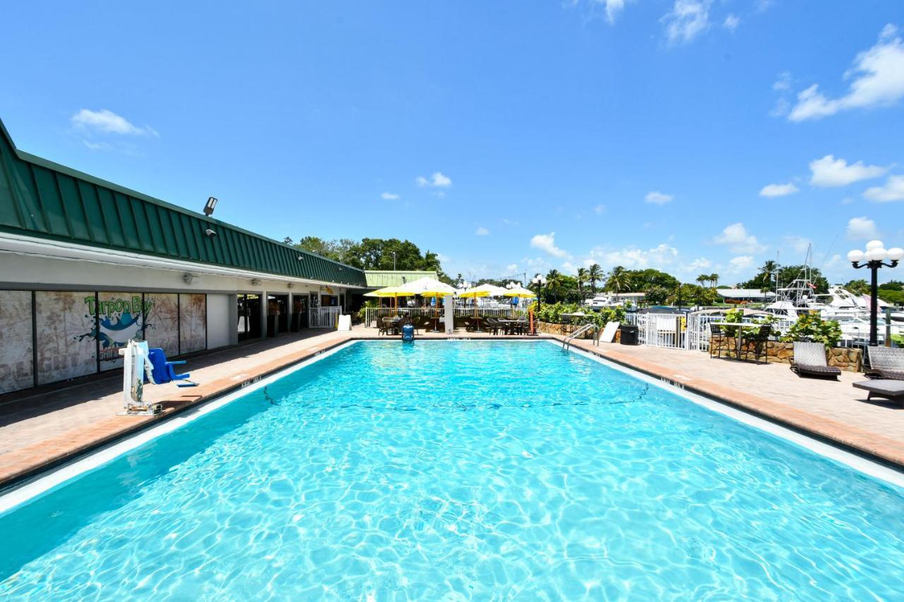 Sarasota Cay Club #612 - Heated Pool, Bunk Beds, Huge Tv, Tiki Bar, More! South Bradenton Екстериор снимка